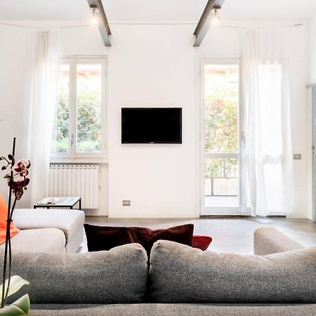 Design Loft Bocconi Apartment มิลาน ภายนอก รูปภาพ