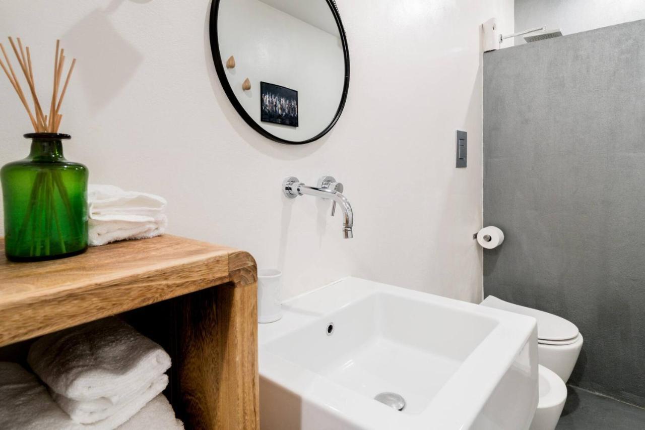 Design Loft Bocconi Apartment มิลาน ภายนอก รูปภาพ